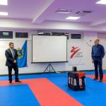 Ruzsinszki György és Lovász György a szarvasi karatésok évértékelőjén.