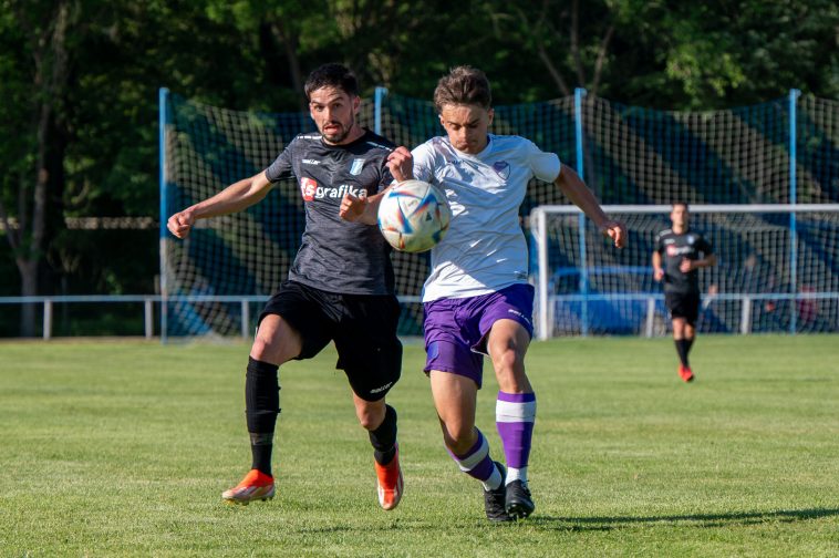 A szarvasi egyenlítőgól szerzőjét, Barna Viktort szigorú felügyelet alatt tartotta Rostás Szilárd.