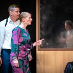 Boronyák Gergely, Tatár Bianka és a tükörben Ragány Misa az Argentin tangóban.