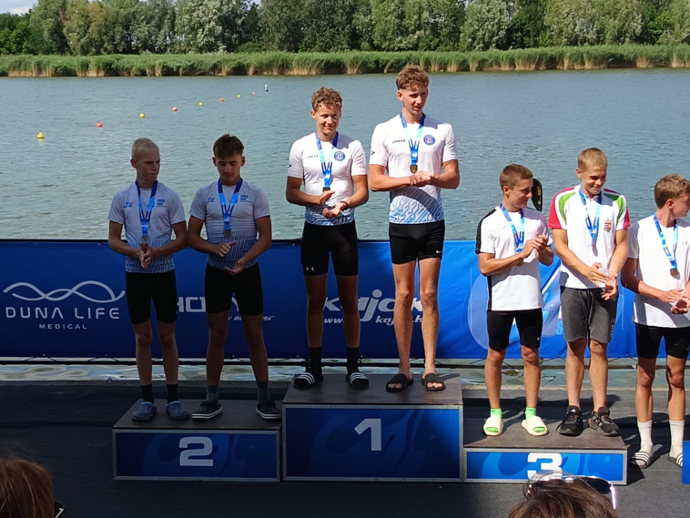 Valastyán Máté és Keller Ádám a dobogó legfelső fokán.