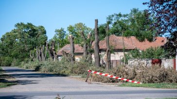 Viharkár Csabacsűdön.