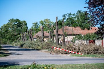 Viharkár Csabacsűdön.