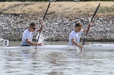 Az Opavszky Milán (elöl) - Kiri Zénó (hátul) páros kivívta az ORV-n indulás lehetőségét.