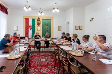 Ülésezik Csabacsűd Nagyközség Önkormányzatának képviselő-testülete 2025. szeptember 11-én.