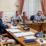 Csanádi László önkormányzati képviselő a 2025. szeptember 19-i ülésen zajlott vita során.