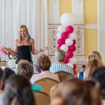 Gyöngyösi Szilva, a Klimaximalista módszer megalkotója szombaton Szarvasra érkezett.