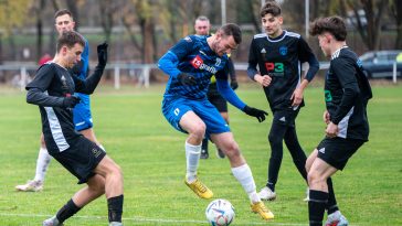 Sindel Roland 3 gól rúgott a Békési FC-nek.