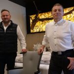 Povázsay Bence, a Turul Boutique Rooms & Apartment tulajdonosa és Frankó Pál lakberendező közösen álmodták meg a szarvasi szálláshelyet.