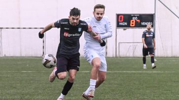 Barna Viktor 5. percben szerzett góljával szerzett vezetést a Szarvasi FC 1905 az OMTK-ULE 1913 ellen idegenben játszott mérkőzésen.