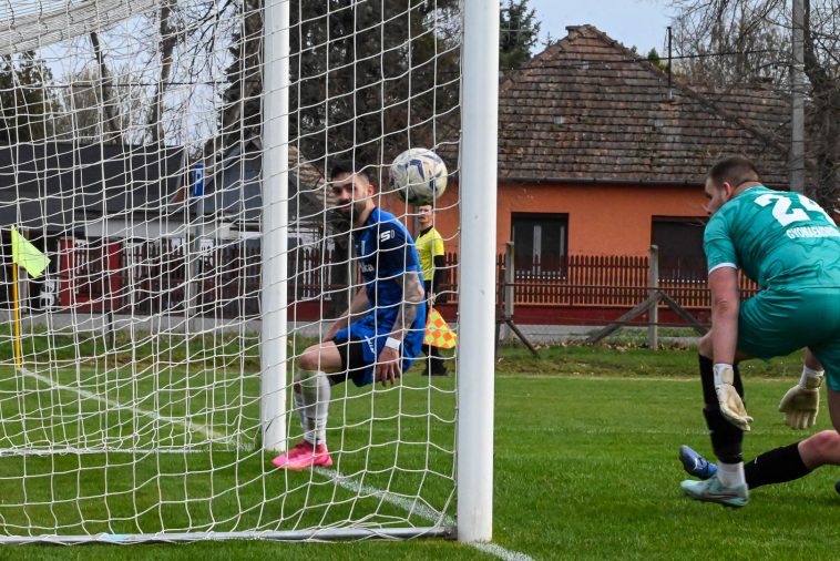 Barna Viktor kétszer talált a gyomaendrődi kapuba.