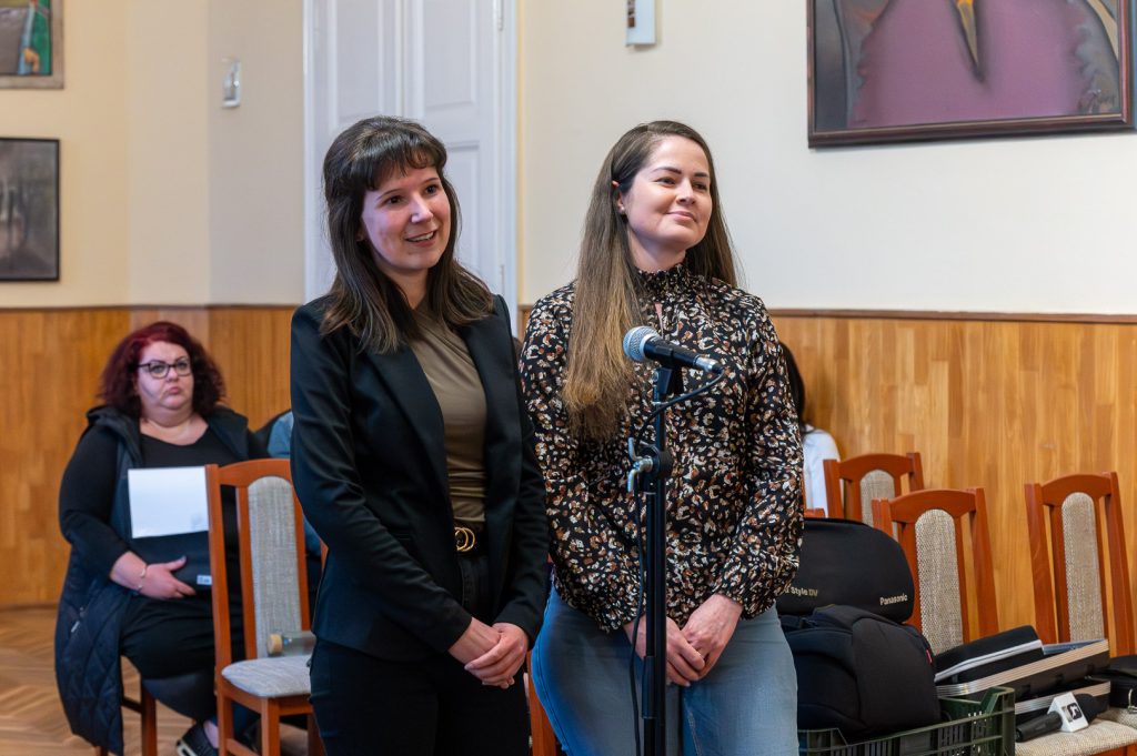 Szekeresné Pásztor Lili és Tóth Szilvia Petra védőnők részletesen beszámoltak a településen végzett sokrétű feladataikról.