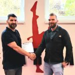 Ruzsinszki György edző és Rohony Miklós, a Szarvasi Mozzarella Kft. ügyvezető igazgatója.