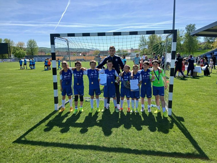 A Szarvasi FC 1905 U9-es csapata az I. Kolorcity Cupon.