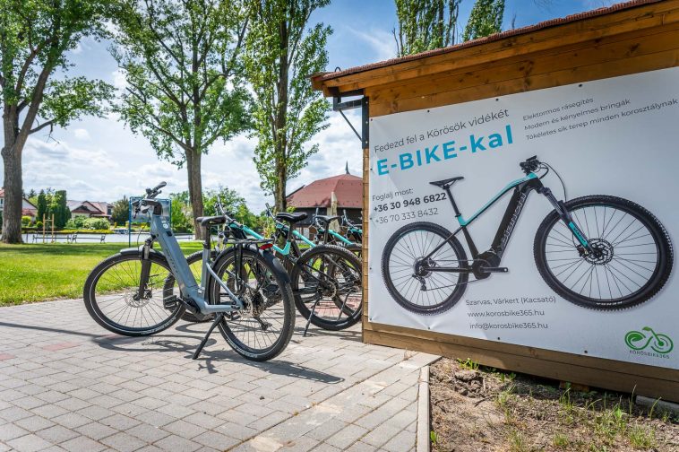 A Körös Bike 365 pavilonja a Kacsa-tónál található.