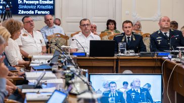 Molnár Sándor r. alezredes, szarvasi rendőrkapitány beszámolót tart a 2025-ös év adatairól Szarvas Város Önkormányzata képviselő-testületének ülésén 2026. június 18-án.