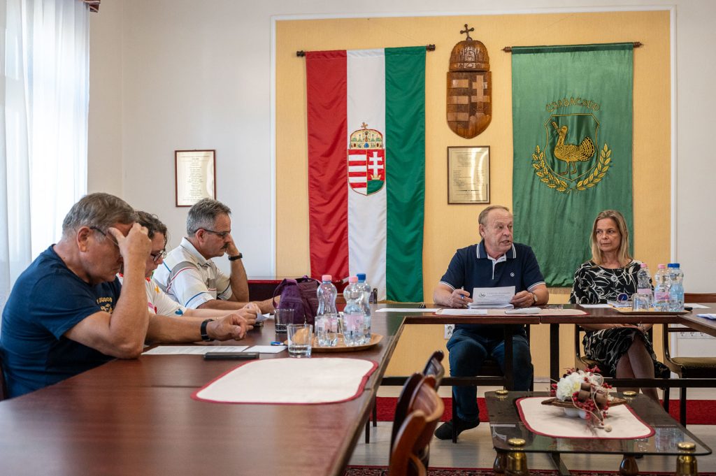 2026. szeptember 16-án, szerdán délután 16 órától ülésezett Csabacsűd Nagyközség Önkormányzatának Képviselő-testülete.